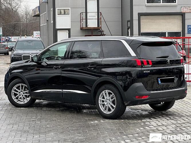 peugeot 5008 2020