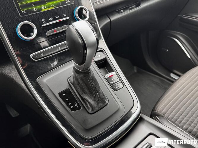 renault Grand Scenic 2017