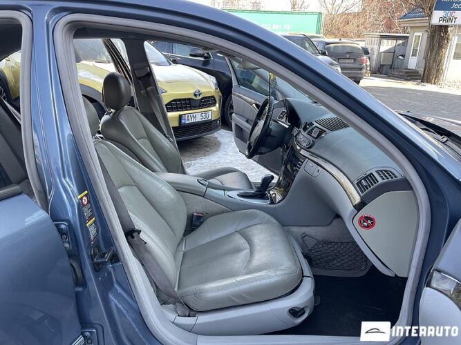 mercedes E 220 2003