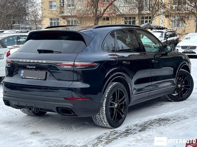 porsche Cayenne 2021