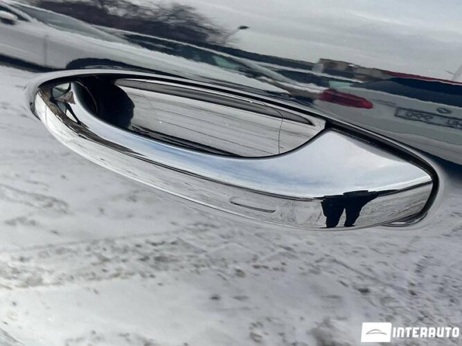 porsche Cayenne 2021