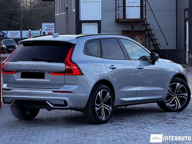 volvo XC 60 2022