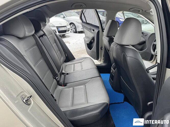 volkswagen Jetta 2013