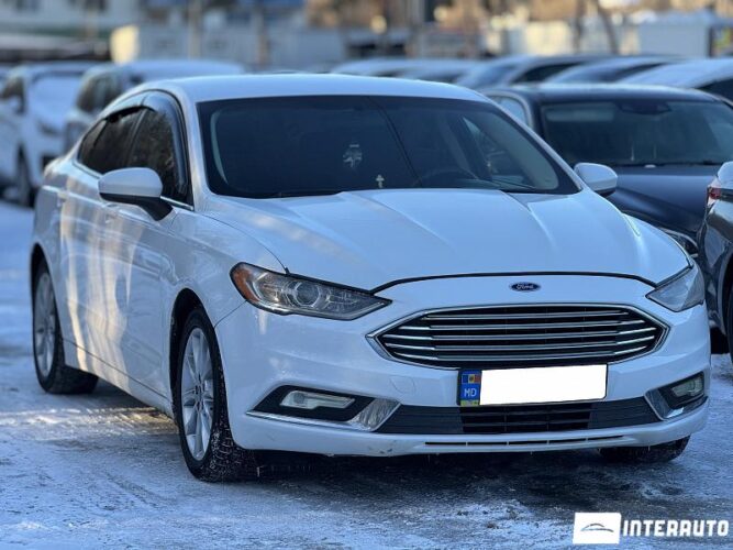 Ford Fusion 2016 doar la InterAuto