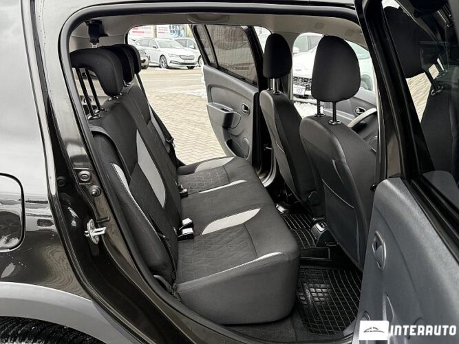 dacia Sandero Stepway 2015