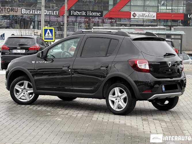 dacia Sandero Stepway 2015