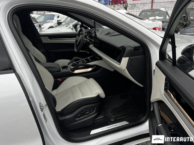 porsche Cayenne E-Hybrid Coupe 2024