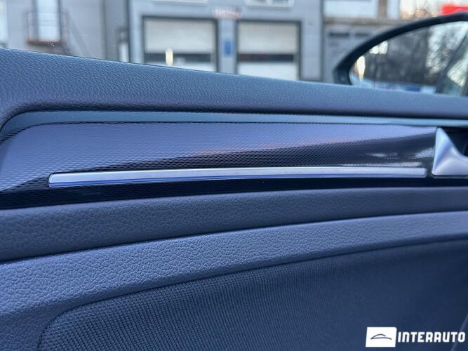 Volkswagen Golf GTE 52 interauto-car