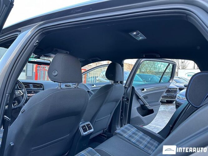 Volkswagen Golf GTE 54 interauto-car