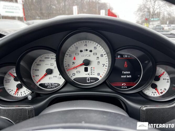 porsche Panamera GTS 2012