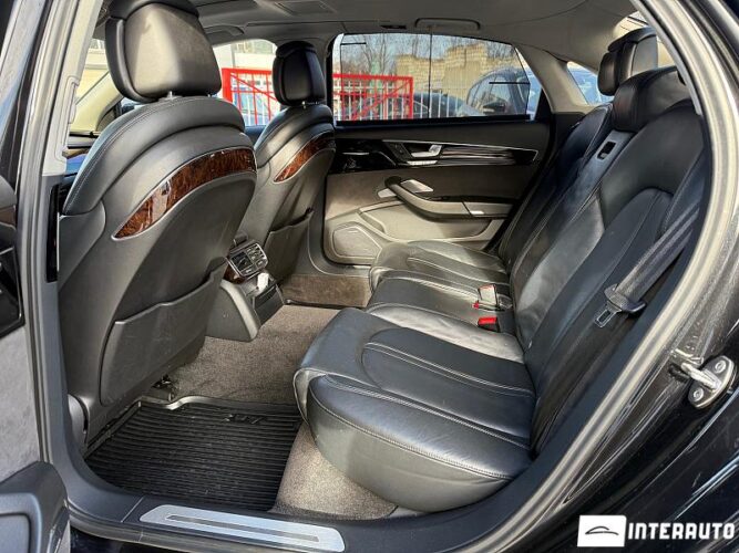 Audi A8 49 interauto-car