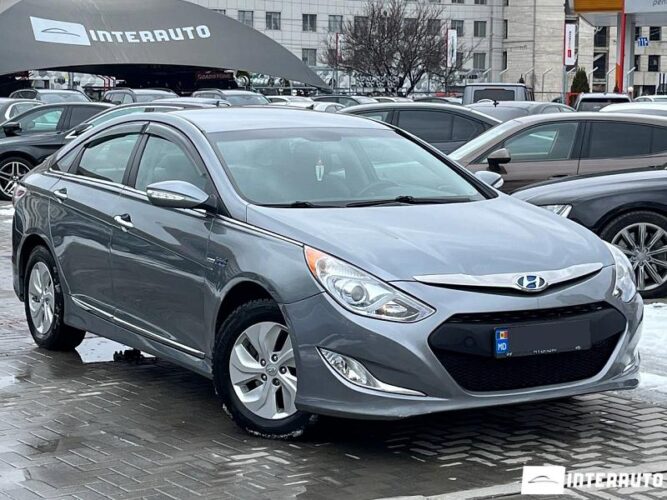 Hyundai Sonata 2015 doar la InterAuto