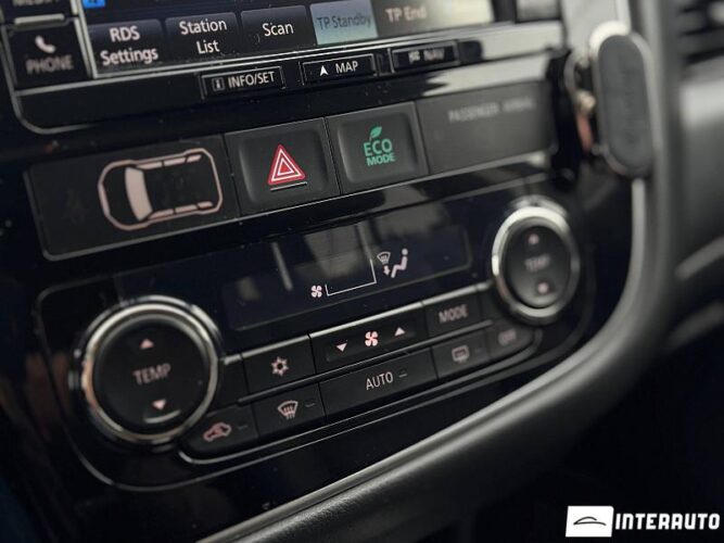 mitsubishi Outlander 2015