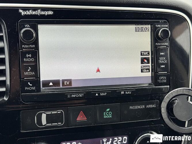 mitsubishi Outlander 2016