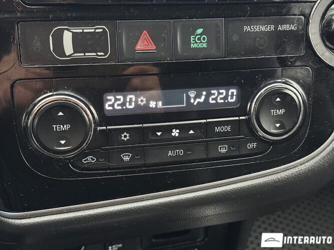 mitsubishi Outlander 2016