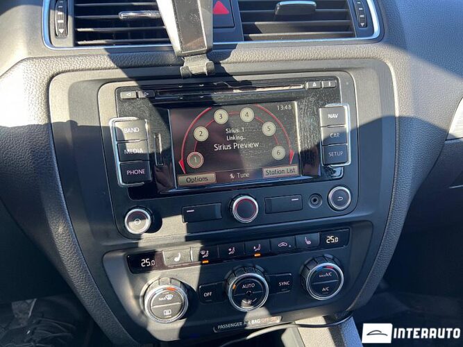 volkswagen Jetta 2013