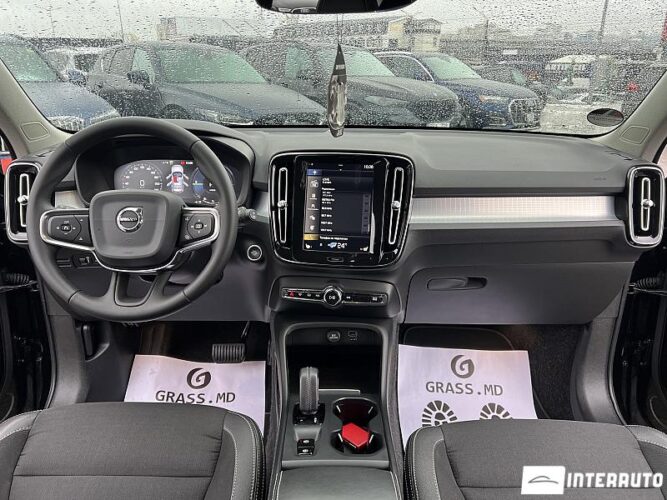 volvo XC 40 2020