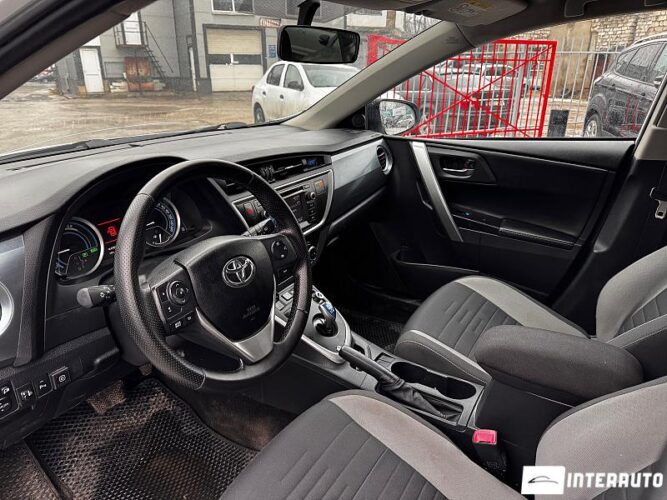 toyota Auris 2013