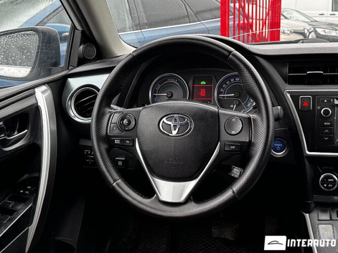 toyota Auris 2013