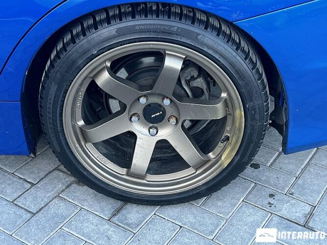 Subaru Impreza WRX 32 interauto-car