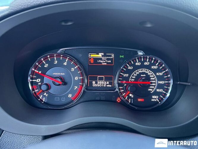 Subaru Impreza WRX 35 interauto-car