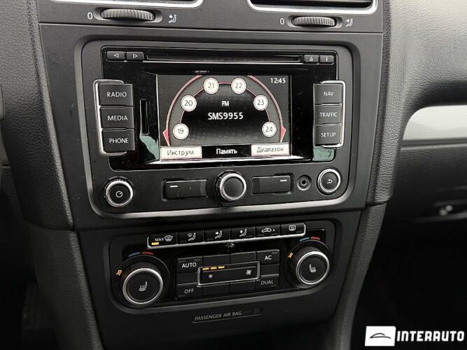 volkswagen Golf 2012