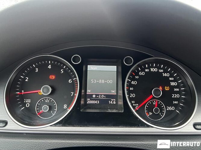 Volkswagen Passat 38 volkswagen Passat 2013