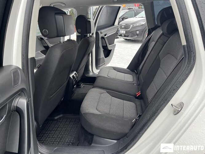 Volkswagen Passat 47 volkswagen Passat 2013