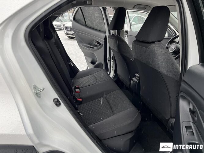 Toyota Yaris Cross 42 toyota Yaris Cross 2022