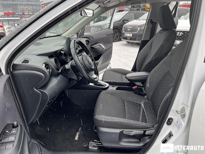 Toyota Yaris Cross 34 toyota Yaris Cross 2022