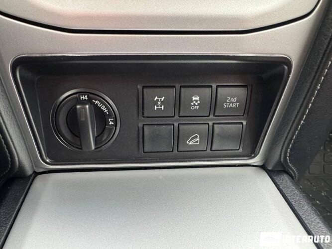 toyota Land Cruiser Prado 2018