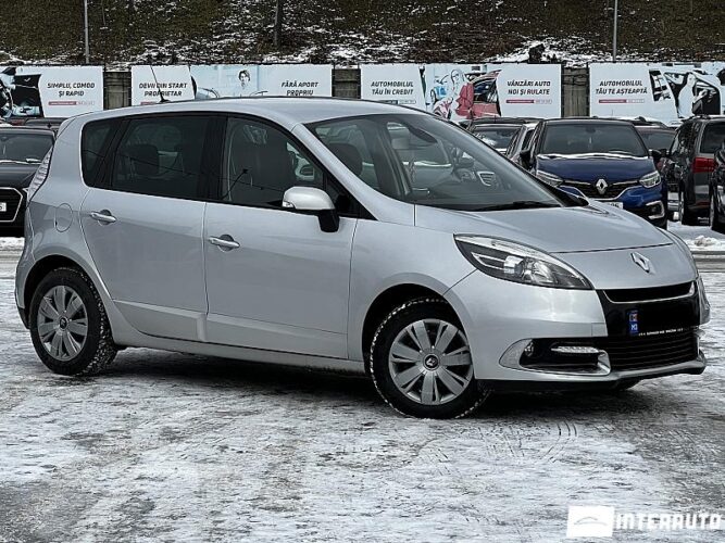 Renault Scenic 2012 doar la InterAuto