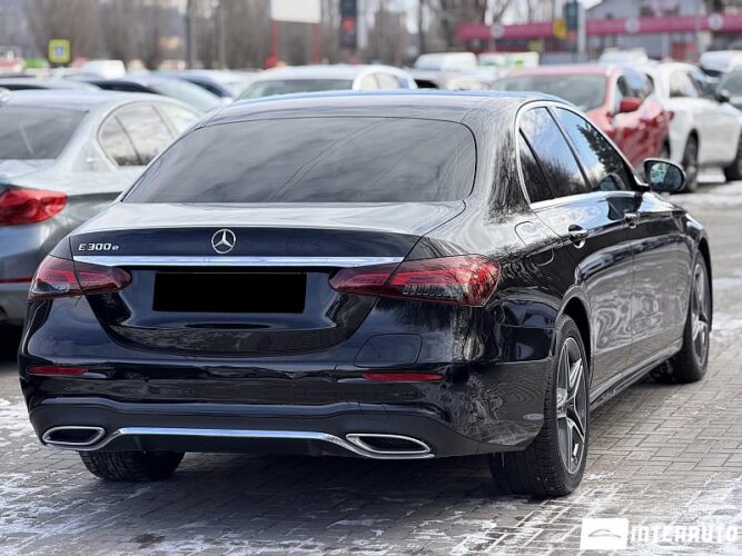 mercedes E 300e 2021