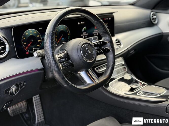 mercedes E 300e 2021