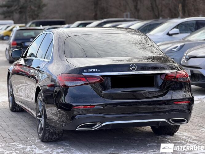 mercedes E 300e 2021