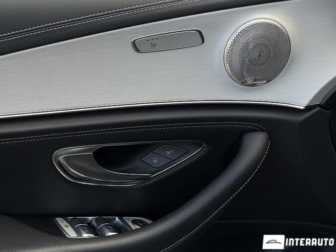 mercedes E 300e 2021