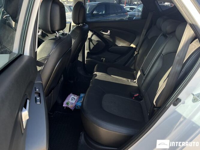 Hyundai Tucson 49 interauto-car