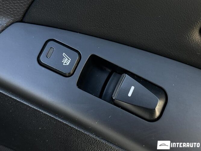 Hyundai Tucson 38 interauto-car