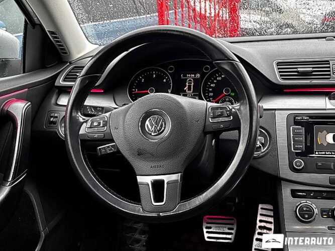 Volkswagen Passat 36 volkswagen Passat 2012