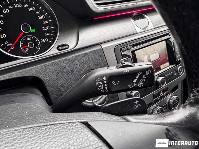 Volkswagen Passat 41 volkswagen Passat 2012