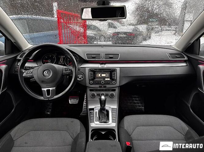 Volkswagen Passat 34 volkswagen Passat 2012