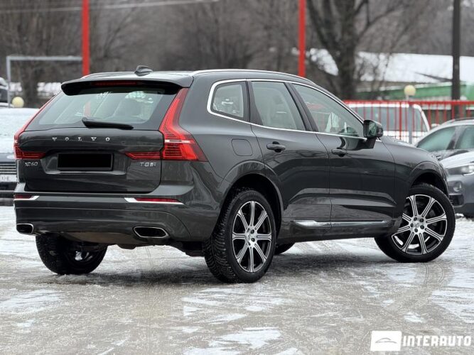 volvo XC 60 2018