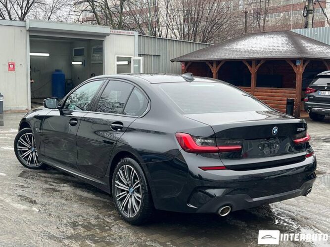 BMW 330E 27 bmw 330E 2021