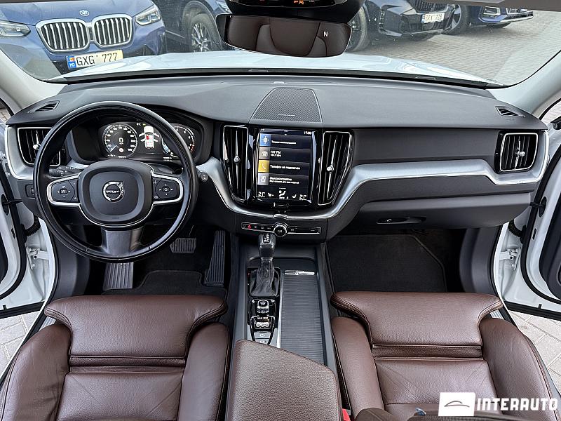 volvo XC 60 2019