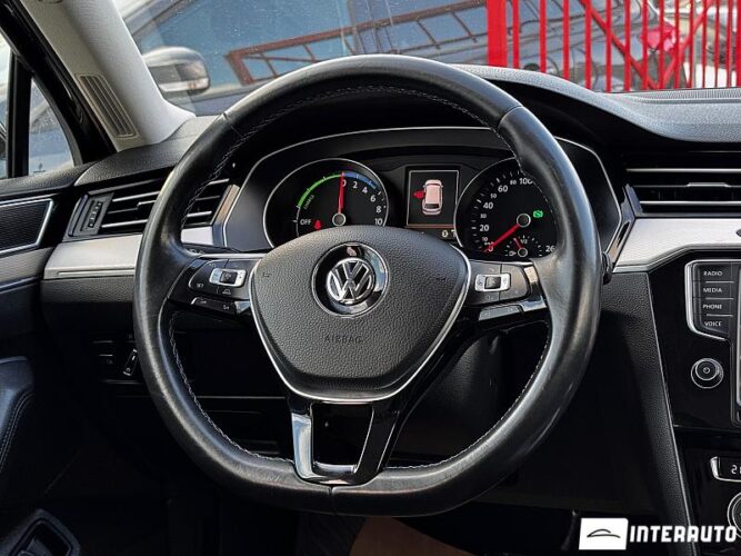 volkswagen Passat GTE 2015