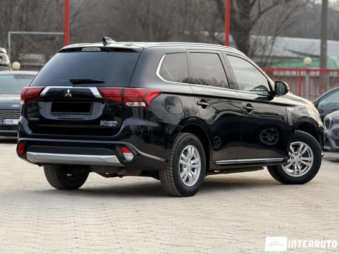 mitsubishi Outlander 2015