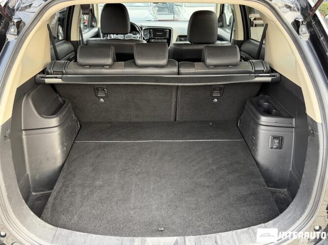 mitsubishi Outlander 2015