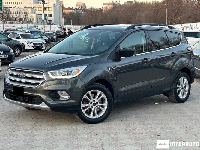 Ford Escape 2018 doar la InterAuto
