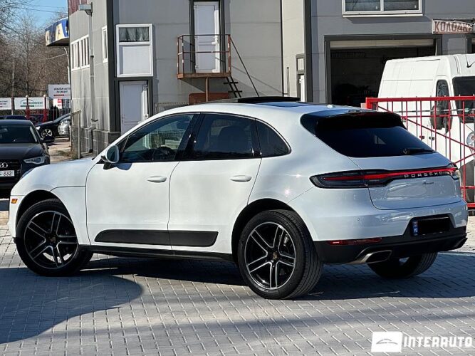 porsche Macan 2021
