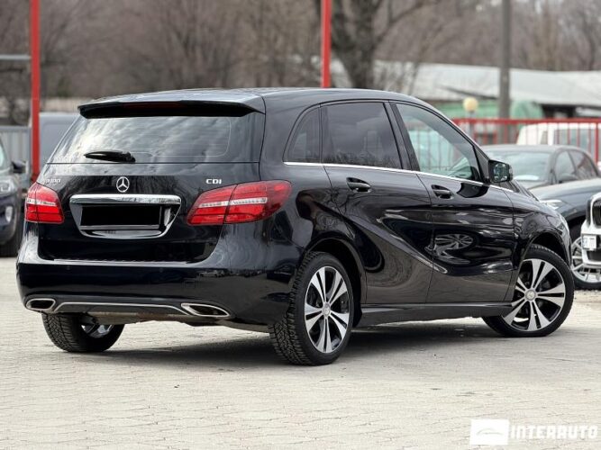 mercedes B 180 2015